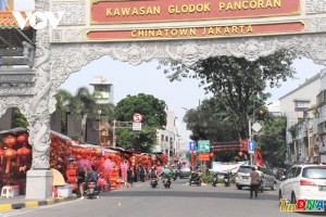 Rộn rã chợ Tết nguyên đán 2023 tại Indonesia