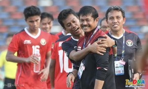 HLV Indonesia tính xa cho bán kết SEA Games